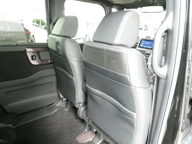 ホンダ N BOX カスタム