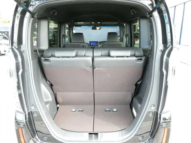 ホンダ N BOX カスタム