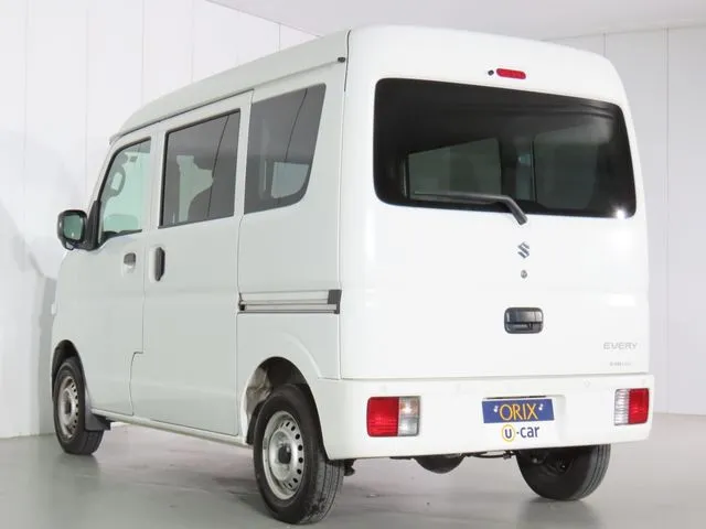 スズキ　エブリイバン
