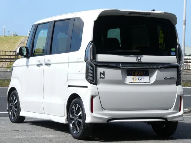 ホンダ　Ｎ　ＢＯＸ　カスタム