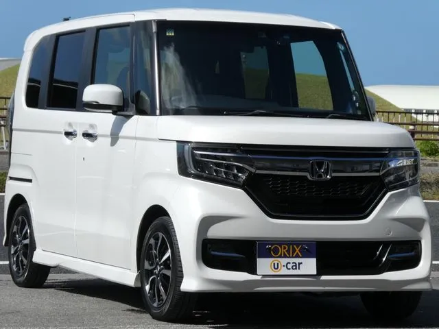 ホンダ　Ｎ　ＢＯＸ　カスタム