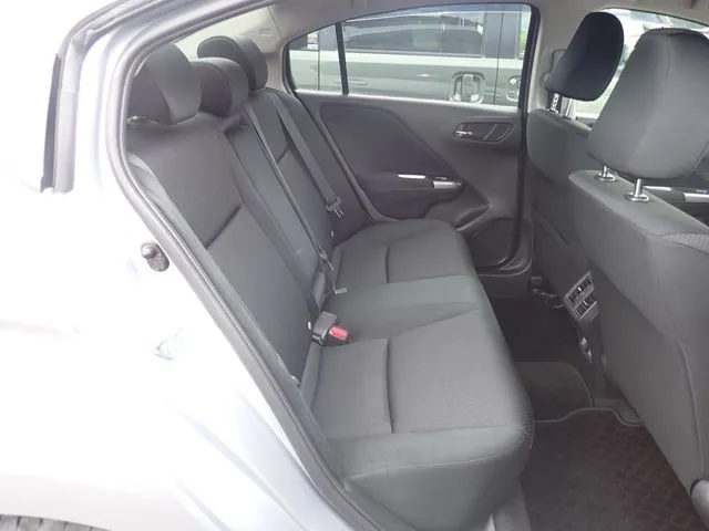 グレイス　ハイブリッド（ホンダ）の車両写真