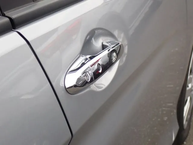 グレイス　ハイブリッド（ホンダ）の車両写真