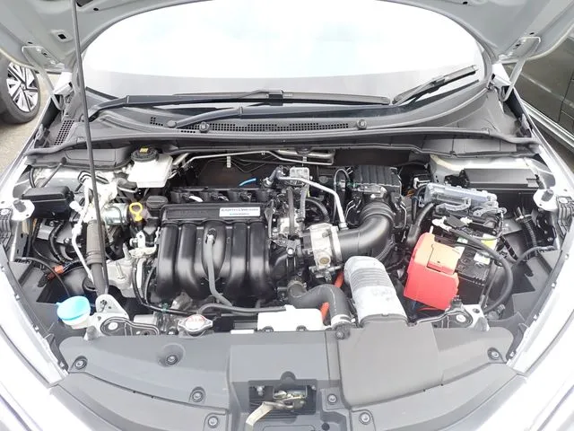 グレイス　ハイブリッド（ホンダ）の車両写真