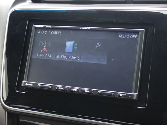 グレイス　ハイブリッド（ホンダ）の車両写真