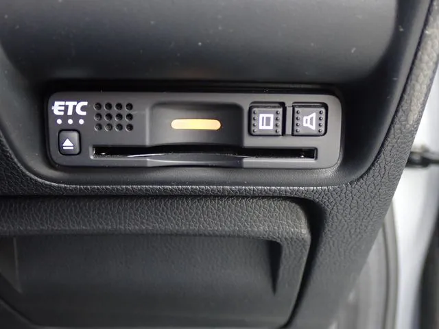 グレイス　ハイブリッド（ホンダ）の車両写真