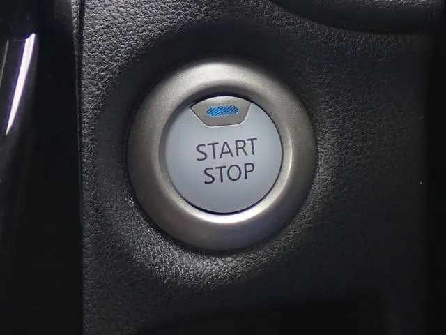 ニッサン　ノート