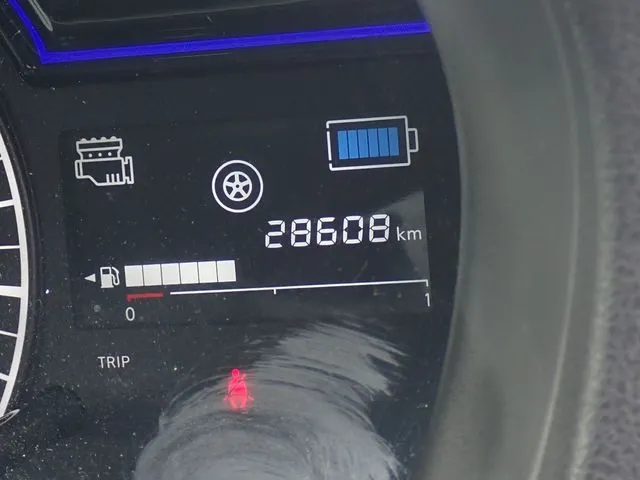 ニッサン　ノート