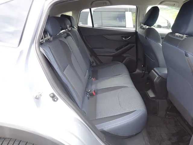 SUBARU XV ハイブリッド(スバル)の車両写真