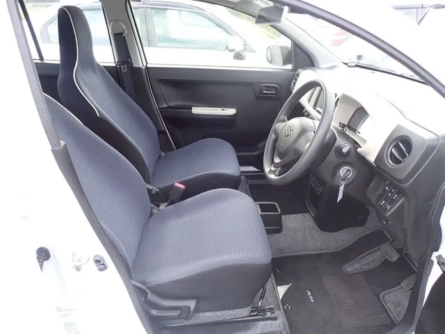 アルト(スズキ)の車両写真