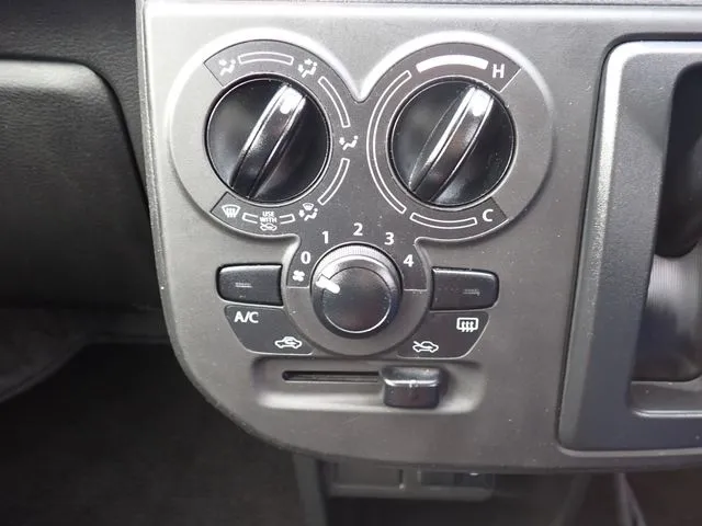 アルト(スズキ)の車両写真