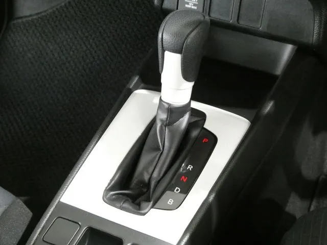 ホンダ　フィット　ｅ：ＨＥＶ