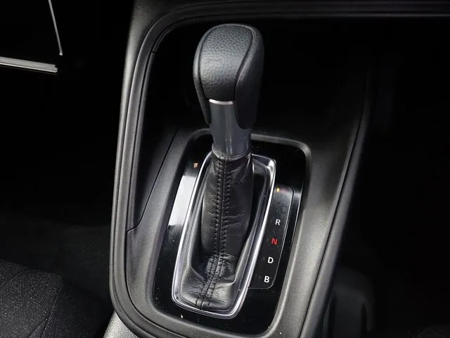 ホンダ　ヴェゼル　ｅ：ＨＥＶ