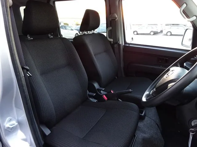 ハイゼットカーゴ（ダイハツ）の車両写真