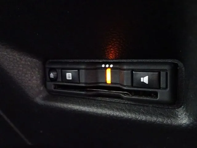 フィット　ｅ：ＨＥＶ（ホンダ）の車両写真