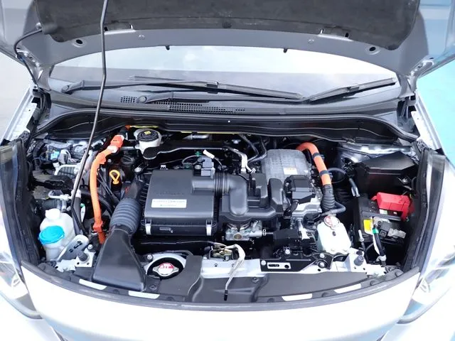 フィット　ｅ：ＨＥＶ（ホンダ）の車両写真