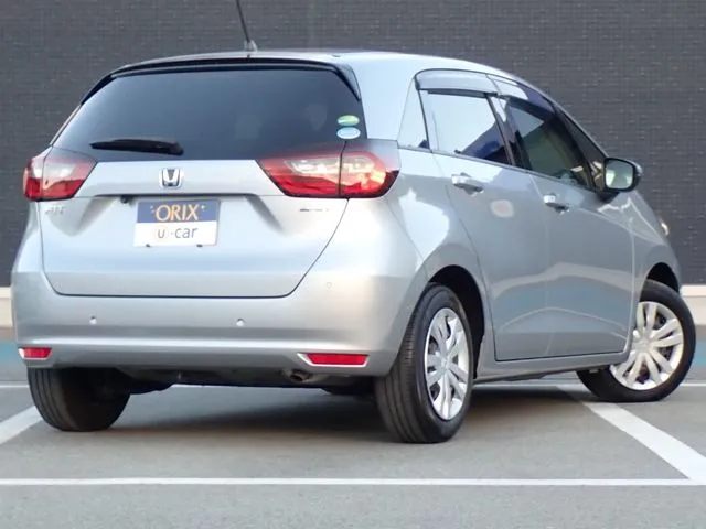 フィット　ｅ：ＨＥＶ（ホンダ）の車両写真