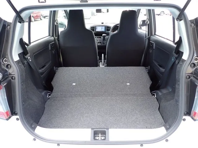 ミラ イース(ダイハツ)の車両写真