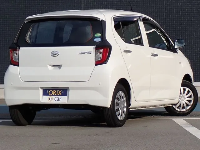 ミラ イース(ダイハツ)の車両写真