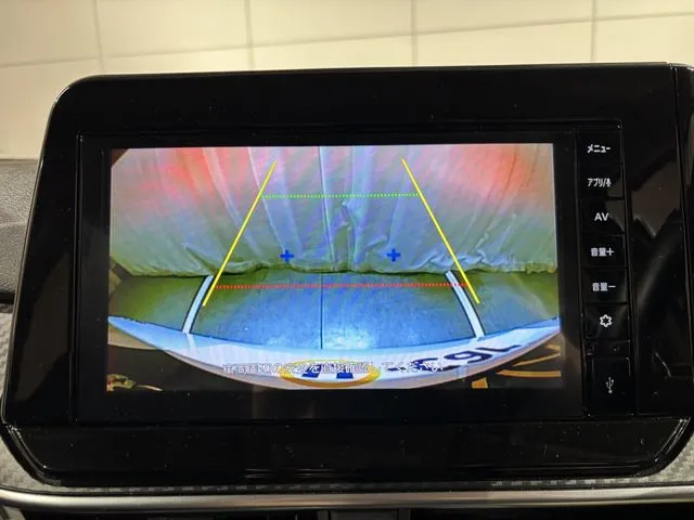 ニッサン　ノート　４ＷＤ