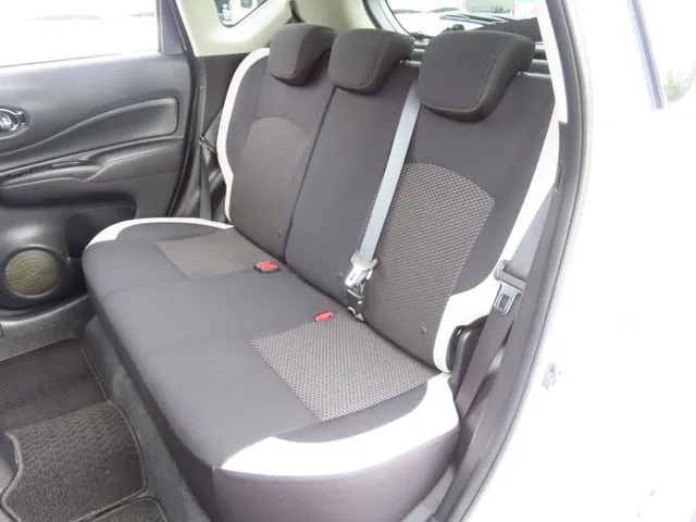 ニッサン　ノート