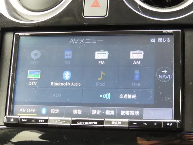 ニッサン　ノート