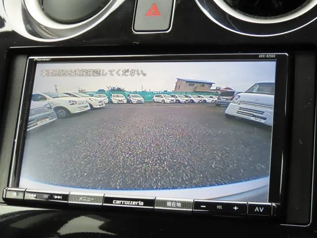 ニッサン　ノート