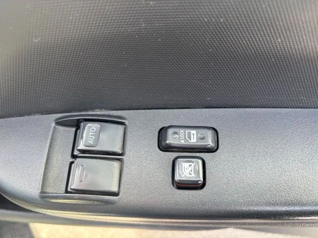 トヨタ ハイエースバン 4WD