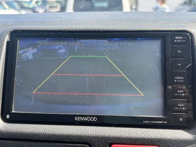 トヨタ ハイエースバン 4WD