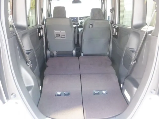 ホンダ N BOX カスタム