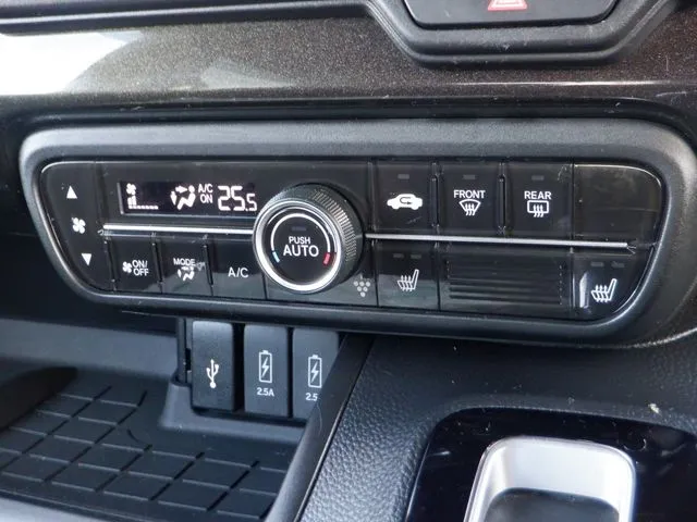 ホンダ　Ｎ　ＢＯＸ　カスタム