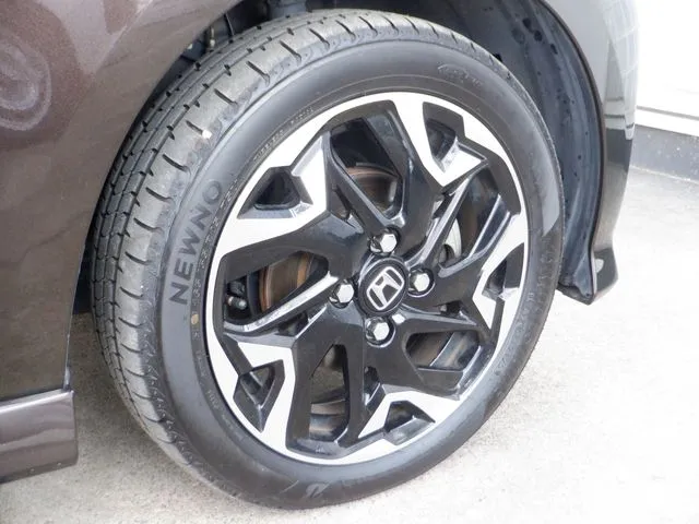 ホンダ　Ｎ　ＢＯＸ　カスタム