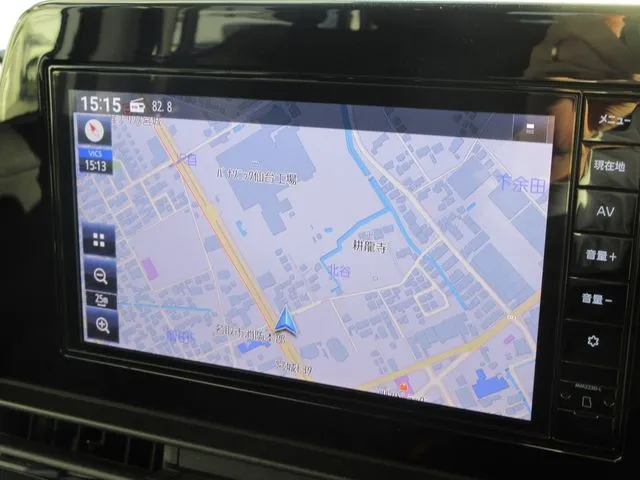 セレナ　４ＷＤ（ニッサン）の車両写真