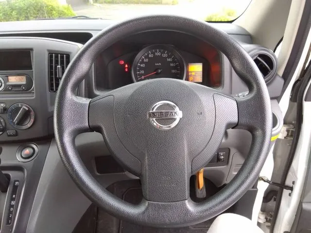 ニッサン　ＮＶ２００バネットバン