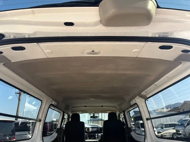 ＮＶ３５０キャラバン　１．２５ｔ（ニッサン）の車両写真