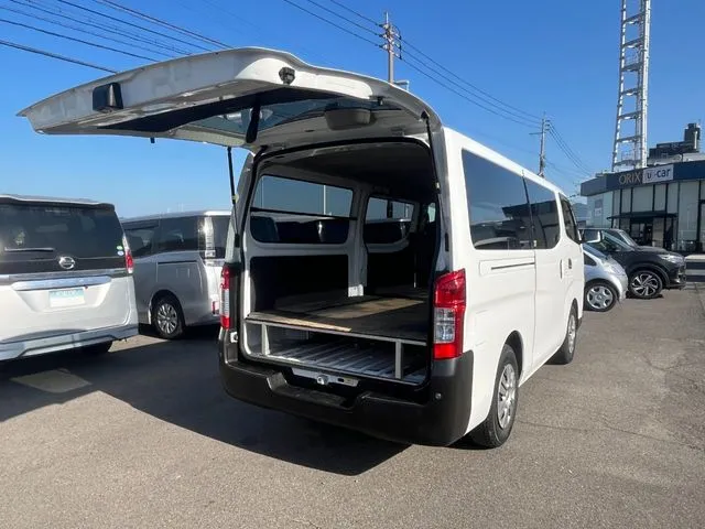 ＮＶ３５０キャラバン　１．２５ｔ（ニッサン）の車両写真