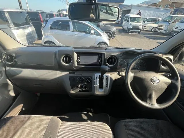 ＮＶ３５０キャラバン　１．２５ｔ（ニッサン）の車両写真