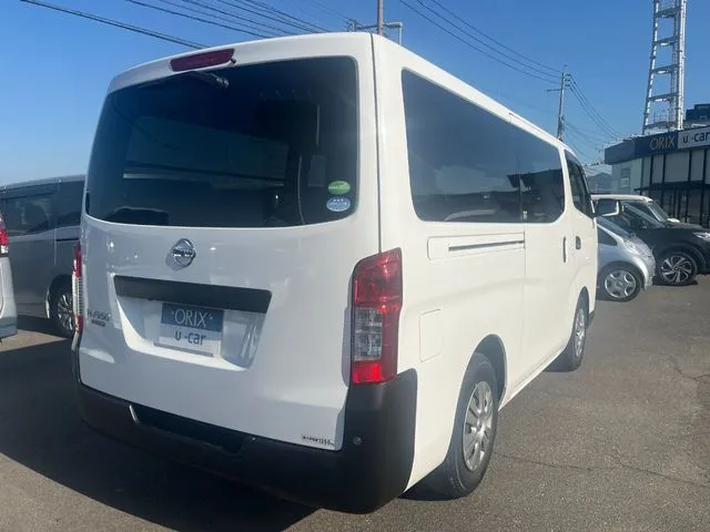 ＮＶ３５０キャラバン　１．２５ｔ（ニッサン）の車両写真