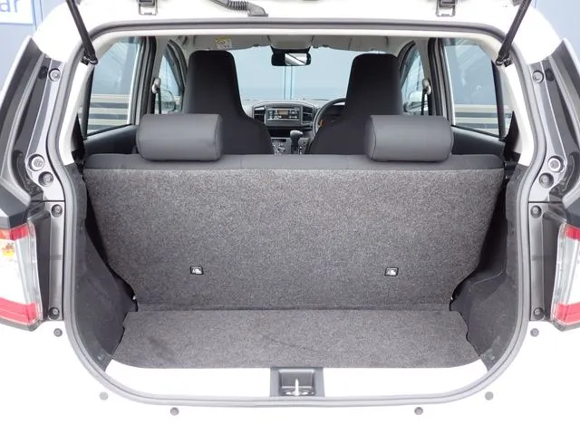 ミラ　イース（ダイハツ）の車両写真