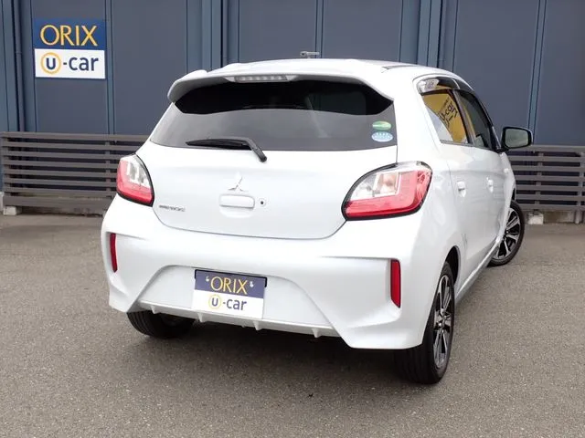 ミラージュＨＢ（ミツビシ）の車両写真