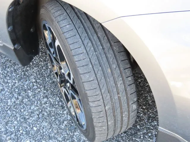 スズキ　スイフト