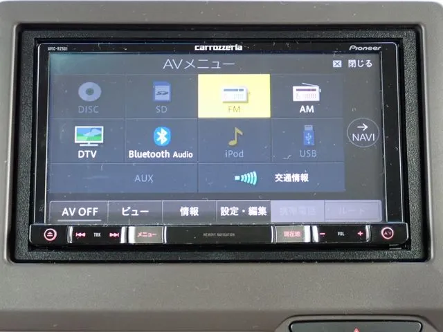 N BOX(ホンダ)の車両写真