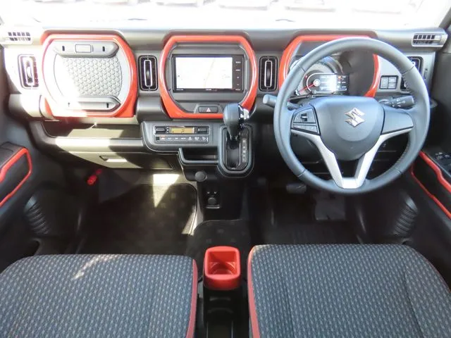 スズキ　ハスラー