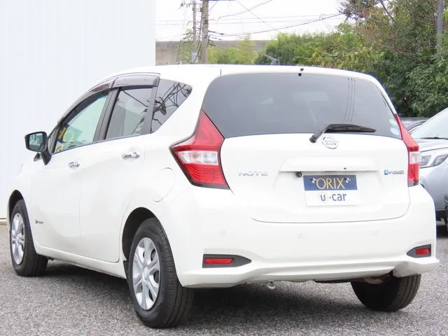 ノート（ニッサン）の車両写真