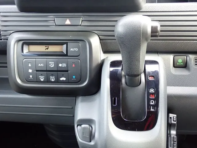 Ｎ－ＶＡＮ（ホンダ）の車両写真