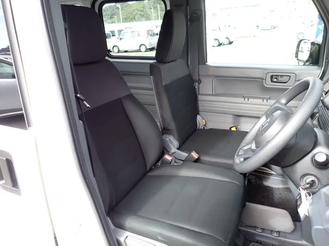 Ｎ－ＶＡＮ（ホンダ）の車両写真