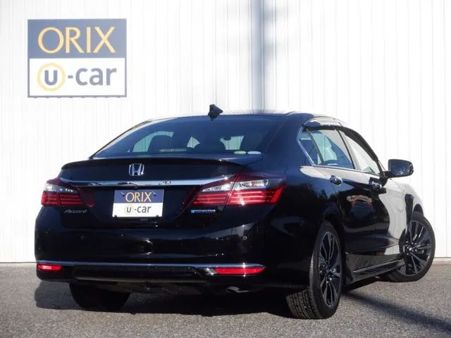 ホンダ　アコード　ハイブリッド