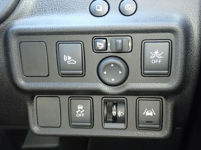 ノート（ニッサン）の車両写真