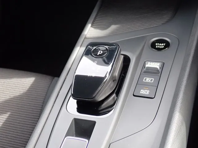 ノート（ニッサン）の車両写真