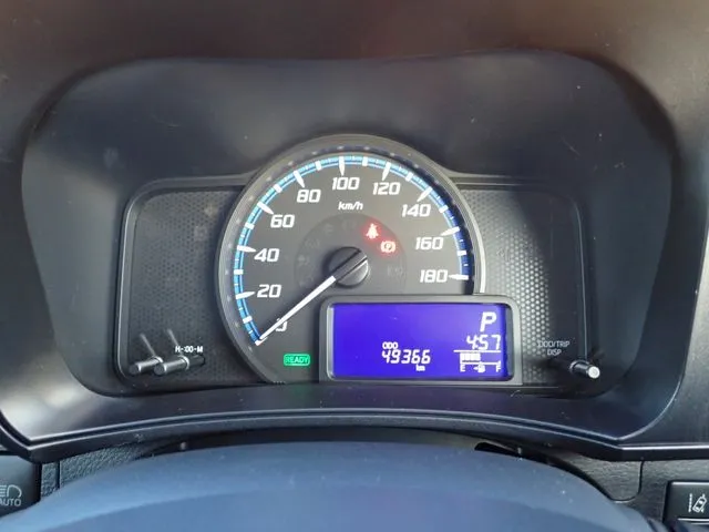 プロボックスバン　ハイブリッド（トヨタ）の車両写真